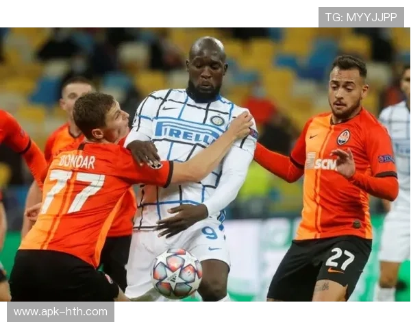 切尔西更衣室氛围好转，临时主帅强调团结